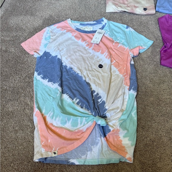 Lot of 6 NWT Abercrombie & Fitch Tie-Dye and Solid T-Shirts - Picture 5 of 9